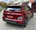 Красный Хендай Kona Electric, объемом двигателя 0 л и пробегом 84 тыс. км за 16950 $, фото 4 на Automoto.ua