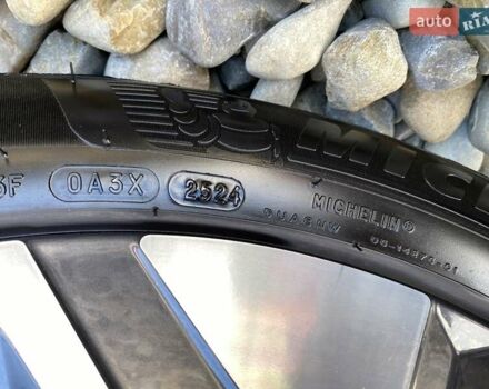 Красный Хендай Kona Electric, объемом двигателя 0 л и пробегом 117 тыс. км за 19200 $, фото 26 на Automoto.ua