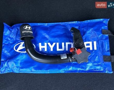 Красный Хендай Kona Electric, объемом двигателя 0 л и пробегом 113 тыс. км за 19950 $, фото 75 на Automoto.ua