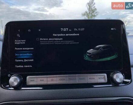 Красный Хендай Kona Electric, объемом двигателя 0 л и пробегом 117 тыс. км за 19200 $, фото 58 на Automoto.ua