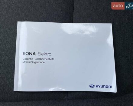 Красный Хендай Kona Electric, объемом двигателя 0 л и пробегом 117 тыс. км за 19200 $, фото 44 на Automoto.ua