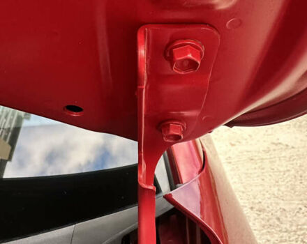 Красный Хендай Kona Electric, объемом двигателя 0 л и пробегом 84 тыс. км за 16950 $, фото 54 на Automoto.ua