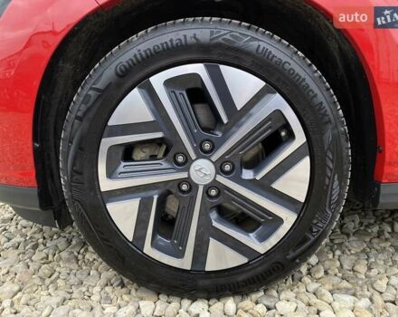 Червоний Хендай Kona Electric, об'ємом двигуна 0 л та пробігом 111 тис. км за 20700 $, фото 29 на Automoto.ua