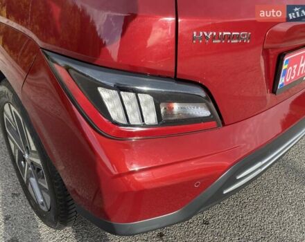 Червоний Хендай Kona Electric, об'ємом двигуна 0 л та пробігом 22 тис. км за 23700 $, фото 13 на Automoto.ua
