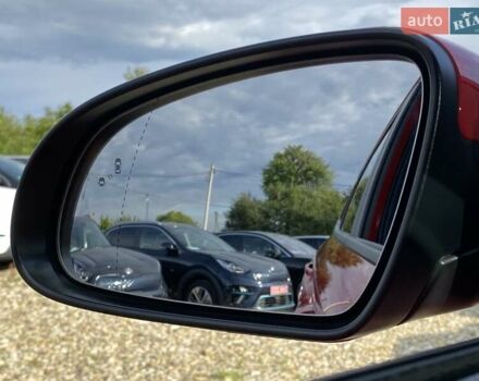 Красный Хендай Kona Electric, объемом двигателя 0 л и пробегом 117 тыс. км за 19200 $, фото 6 на Automoto.ua