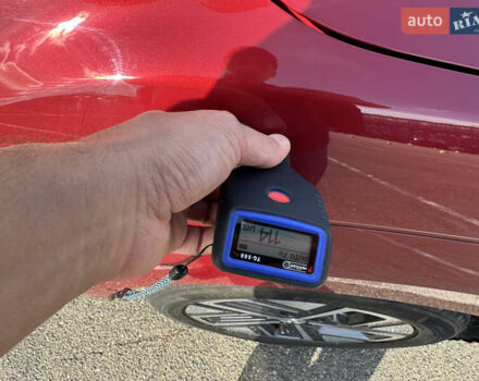 Красный Хендай Kona Electric, объемом двигателя 0 л и пробегом 53 тыс. км за 16900 $, фото 47 на Automoto.ua