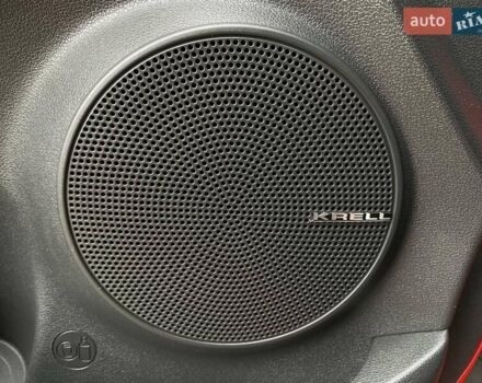 Червоний Хендай Kona Electric, об'ємом двигуна 0 л та пробігом 111 тис. км за 20700 $, фото 3 на Automoto.ua