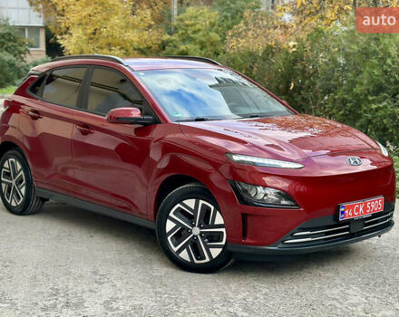 Красный Хендай Kona Electric, объемом двигателя 0 л и пробегом 84 тыс. км за 16950 $, фото 21 на Automoto.ua