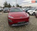 Красный Хендай Kona Electric, объемом двигателя 0 л и пробегом 51 тыс. км за 17999 $, фото 3 на Automoto.ua