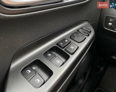 Червоний Хендай Kona Electric, об'ємом двигуна 0 л та пробігом 111 тис. км за 20700 $, фото 36 на Automoto.ua