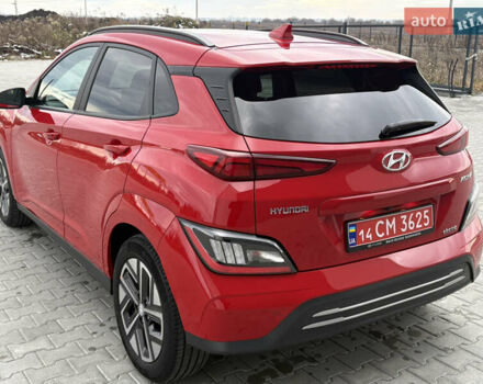 Красный Хендай Kona Electric, объемом двигателя 0 л и пробегом 89 тыс. км за 19799 $, фото 29 на Automoto.ua