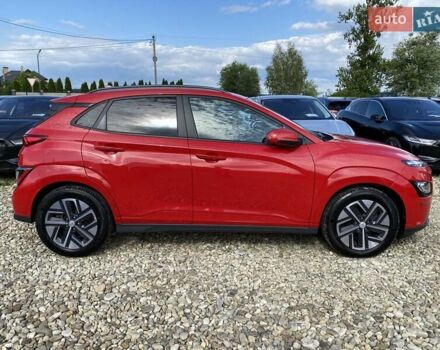 Красный Хендай Kona Electric, объемом двигателя 0 л и пробегом 117 тыс. км за 19200 $, фото 15 на Automoto.ua