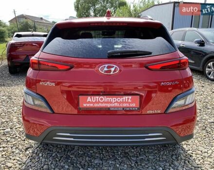 Красный Хендай Kona Electric, объемом двигателя 0 л и пробегом 117 тыс. км за 19200 $, фото 13 на Automoto.ua