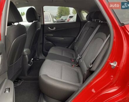 Червоний Хендай Kona Electric, об'ємом двигуна 0 л та пробігом 111 тис. км за 20700 $, фото 68 на Automoto.ua