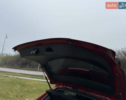 Красный Хендай Kona Electric, объемом двигателя 0 л и пробегом 17 тыс. км за 16999 $, фото 19 на Automoto.ua