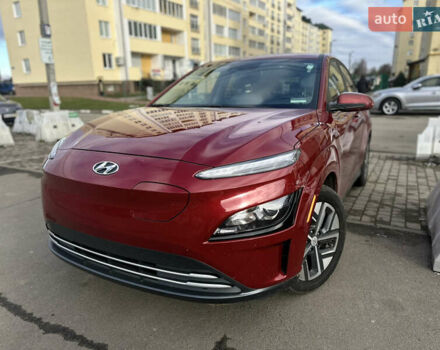 Красный Хендай Kona Electric, объемом двигателя 0 л и пробегом 100 тыс. км за 17200 $, фото 29 на Automoto.ua