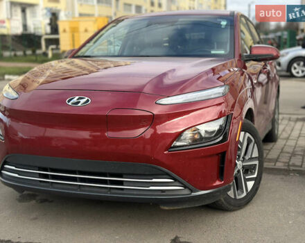 Красный Хендай Kona Electric, объемом двигателя 0 л и пробегом 100 тыс. км за 17200 $, фото 16 на Automoto.ua