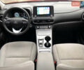 Красный Хендай Kona Electric, объемом двигателя 0 л и пробегом 104 тыс. км за 18200 $, фото 36 на Automoto.ua