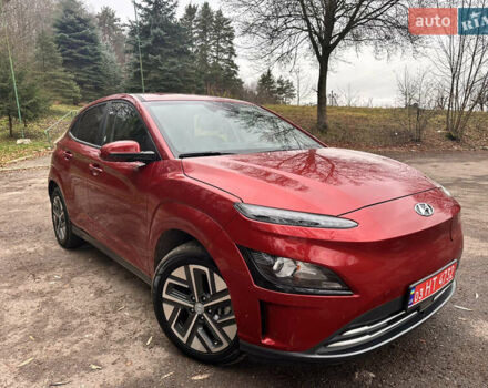 Красный Хендай Kona Electric, объемом двигателя 0 л и пробегом 87 тыс. км за 18500 $, фото 31 на Automoto.ua