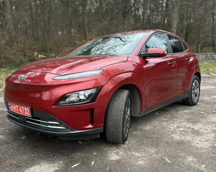 Красный Хендай Kona Electric, объемом двигателя 0 л и пробегом 87 тыс. км за 18500 $, фото 43 на Automoto.ua