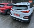 Красный Хендай Kona Electric, объемом двигателя 0 л и пробегом 40 тыс. км за 16965 $, фото 1 на Automoto.ua