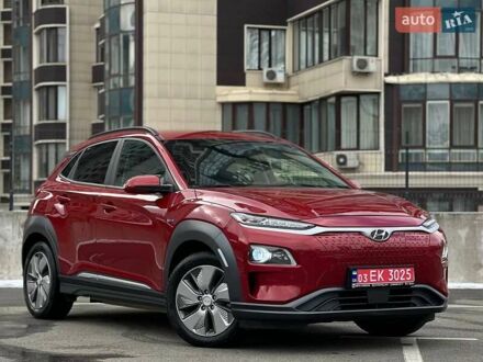Хендай Kona Electric 2019 в Киеве на Automoto.ua Красный Хендай Kona Electric, объемом двигателя 0 л и пробегом 37 тыс. км за 18700 $, фото 1 на Automoto.ua