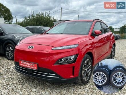 Красный Хендай Kona Electric, объемом двигателя 0 л и пробегом 86 тыс. км за 20600 $, фото 1 на Automoto.ua