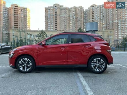 Хендай Kona Electric 2021 в Киеве на Automoto.ua Красный Хендай Kona Electric, объемом двигателя 0 л и пробегом 148 тыс. км за 17000 $, фото 1 на Automoto.ua