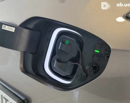 Хендай Kona Electric, объемом двигателя 0 л и пробегом 2 тыс. км за 35300 $, фото 11 на Automoto.ua