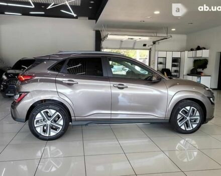 Хендай Kona Electric, объемом двигателя 0 л и пробегом 2 тыс. км за 35300 $, фото 6 на Automoto.ua
