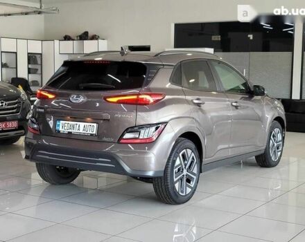Хендай Kona Electric, объемом двигателя 0 л и пробегом 2 тыс. км за 35300 $, фото 5 на Automoto.ua