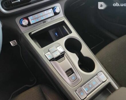 Хендай Kona Electric, объемом двигателя 0 л и пробегом 2 тыс. км за 35300 $, фото 25 на Automoto.ua