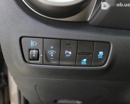 Хендай Kona Electric, объемом двигателя 0 л и пробегом 2 тыс. км за 35300 $, фото 17 на Automoto.ua