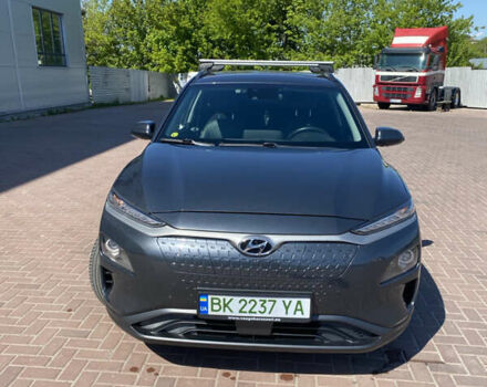 Хендай Kona Electric, объемом двигателя 0 л и пробегом 87 тыс. км за 19900 $, фото 1 на Automoto.ua