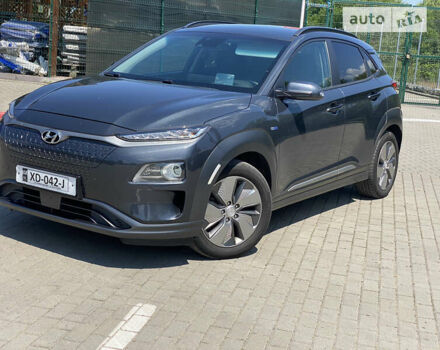 Хендай Kona Electric, объемом двигателя 0 л и пробегом 198 тыс. км за 23200 $, фото 1 на Automoto.ua