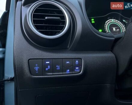 Хендай Kona Electric, объемом двигателя 0 л и пробегом 92 тыс. км за 18900 $, фото 37 на Automoto.ua