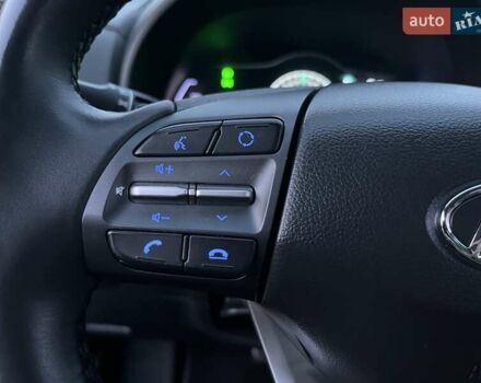 Хендай Kona Electric, объемом двигателя 0 л и пробегом 92 тыс. км за 18900 $, фото 45 на Automoto.ua