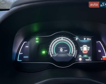 Хендай Kona Electric, объемом двигателя 0 л и пробегом 92 тыс. км за 18900 $, фото 38 на Automoto.ua