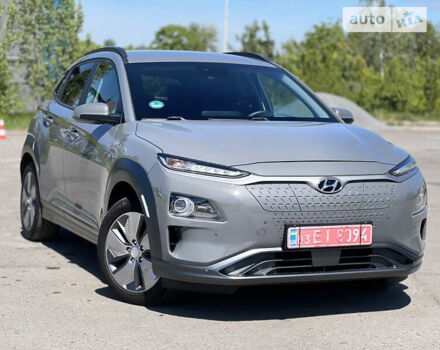 Хендай Kona Electric, объемом двигателя 0 л и пробегом 56 тыс. км за 16999 $, фото 4 на Automoto.ua