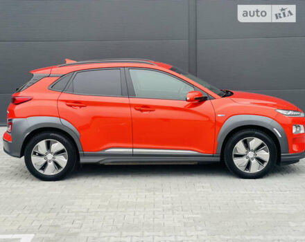 Хендай Kona Electric, объемом двигателя 0 л и пробегом 125 тыс. км за 18500 $, фото 13 на Automoto.ua