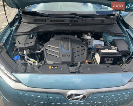 Хендай Kona Electric, объемом двигателя 0 л и пробегом 115 тыс. км за 16650 $, фото 19 на Automoto.ua