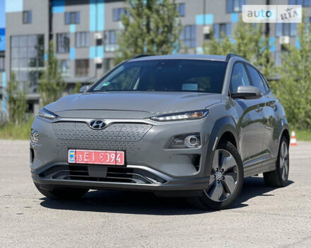 Хендай Kona Electric, объемом двигателя 0 л и пробегом 56 тыс. км за 16999 $, фото 1 на Automoto.ua