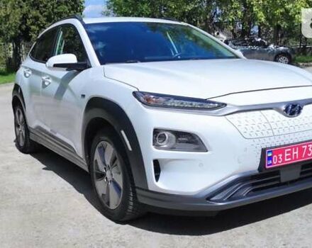 Хендай Kona Electric, объемом двигателя 0 л и пробегом 141 тыс. км за 17200 $, фото 3 на Automoto.ua