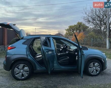 Хендай Kona Electric, объемом двигателя 0 л и пробегом 92 тыс. км за 18900 $, фото 72 на Automoto.ua