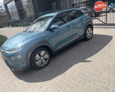 Хендай Kona Electric, объемом двигателя 0 л и пробегом 115 тыс. км за 16650 $, фото 3 на Automoto.ua
