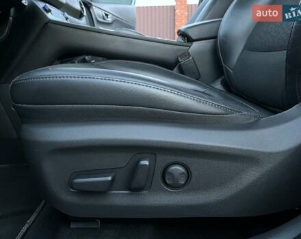 Хендай Kona Electric, объемом двигателя 0 л и пробегом 92 тыс. км за 18900 $, фото 35 на Automoto.ua