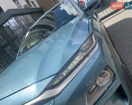 Хендай Kona Electric, объемом двигателя 0 л и пробегом 115 тыс. км за 16650 $, фото 5 на Automoto.ua