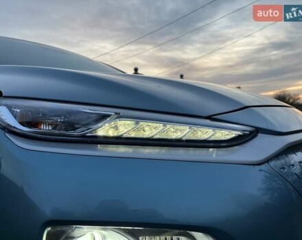 Хендай Kona Electric, объемом двигателя 0 л и пробегом 92 тыс. км за 18900 $, фото 5 на Automoto.ua