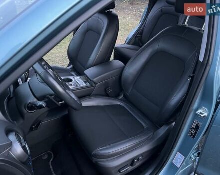Хендай Kona Electric, объемом двигателя 0 л и пробегом 92 тыс. км за 18900 $, фото 52 на Automoto.ua