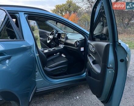 Хендай Kona Electric, объемом двигателя 0 л и пробегом 92 тыс. км за 18900 $, фото 63 на Automoto.ua